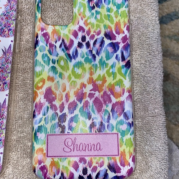 iPhone 11 cases - Picture 2 of 5